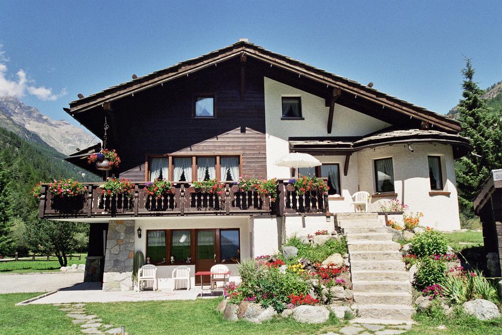 Haus Alpenstern Apartment Saas-Grund Bilik gambar