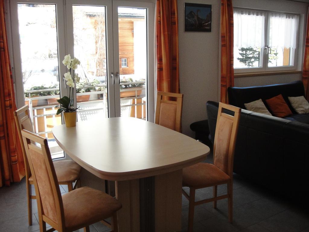 Haus Alpenstern Apartment Saas-Grund Bilik gambar